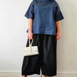 Form wrist bag