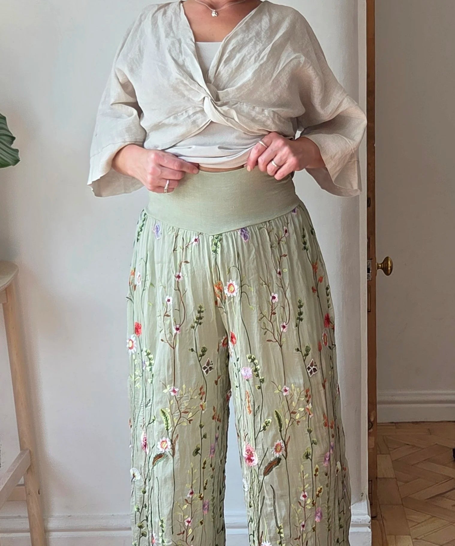 Wild flower silk blend trousers
