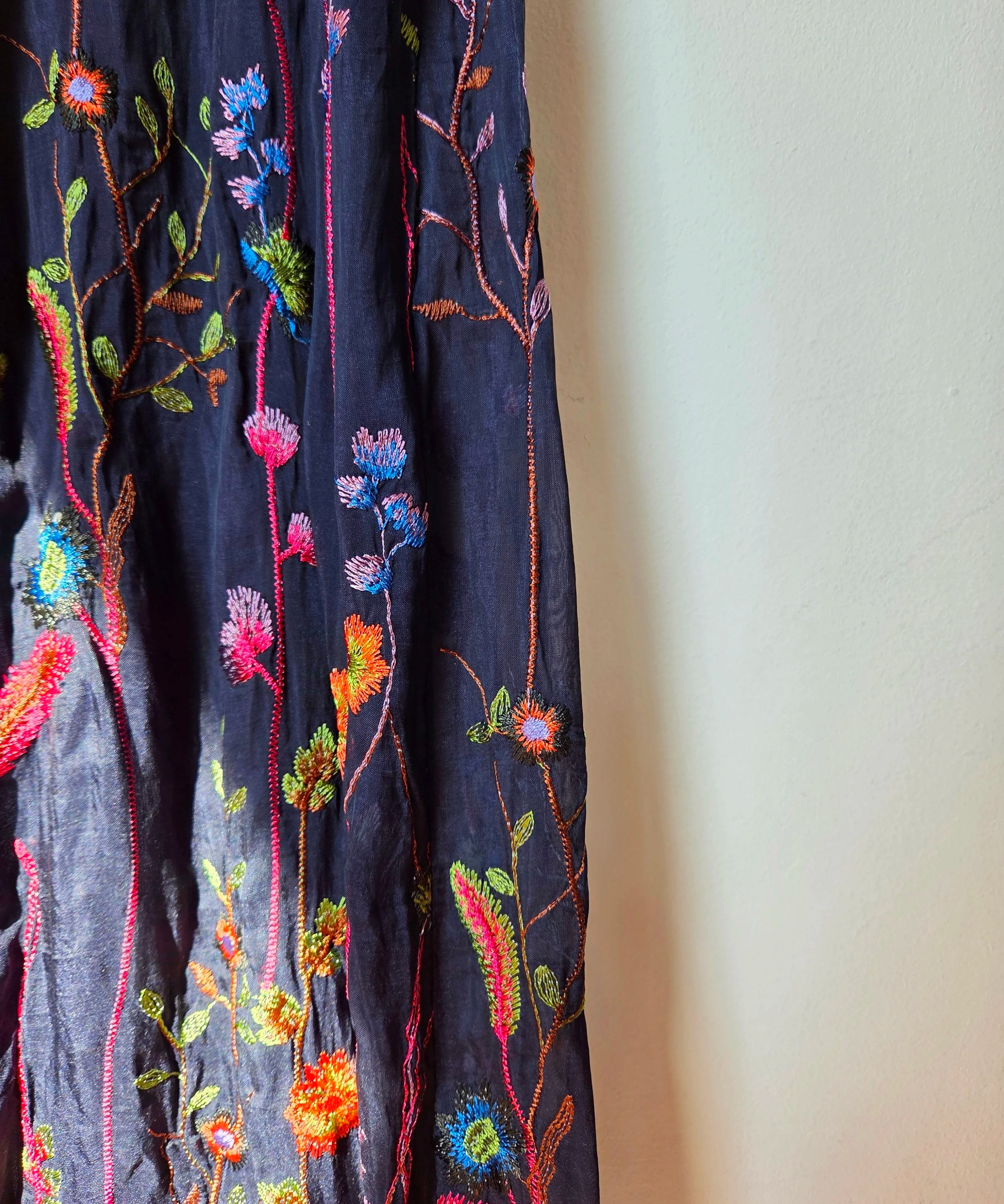 Wild flower silk blend trousers