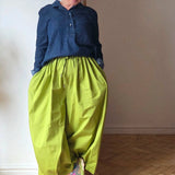 Balloon trousers