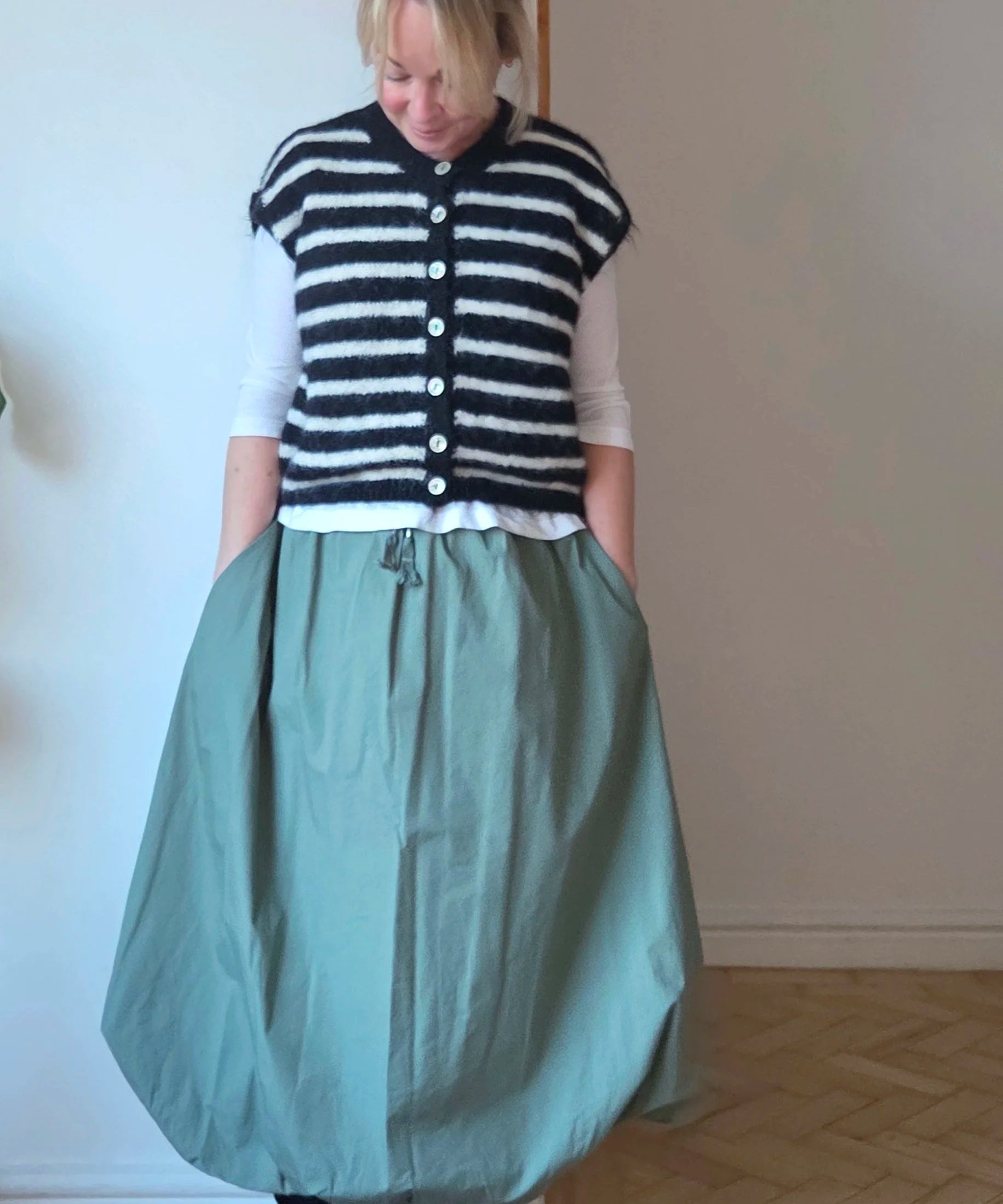 Bubble hem cotton skirt