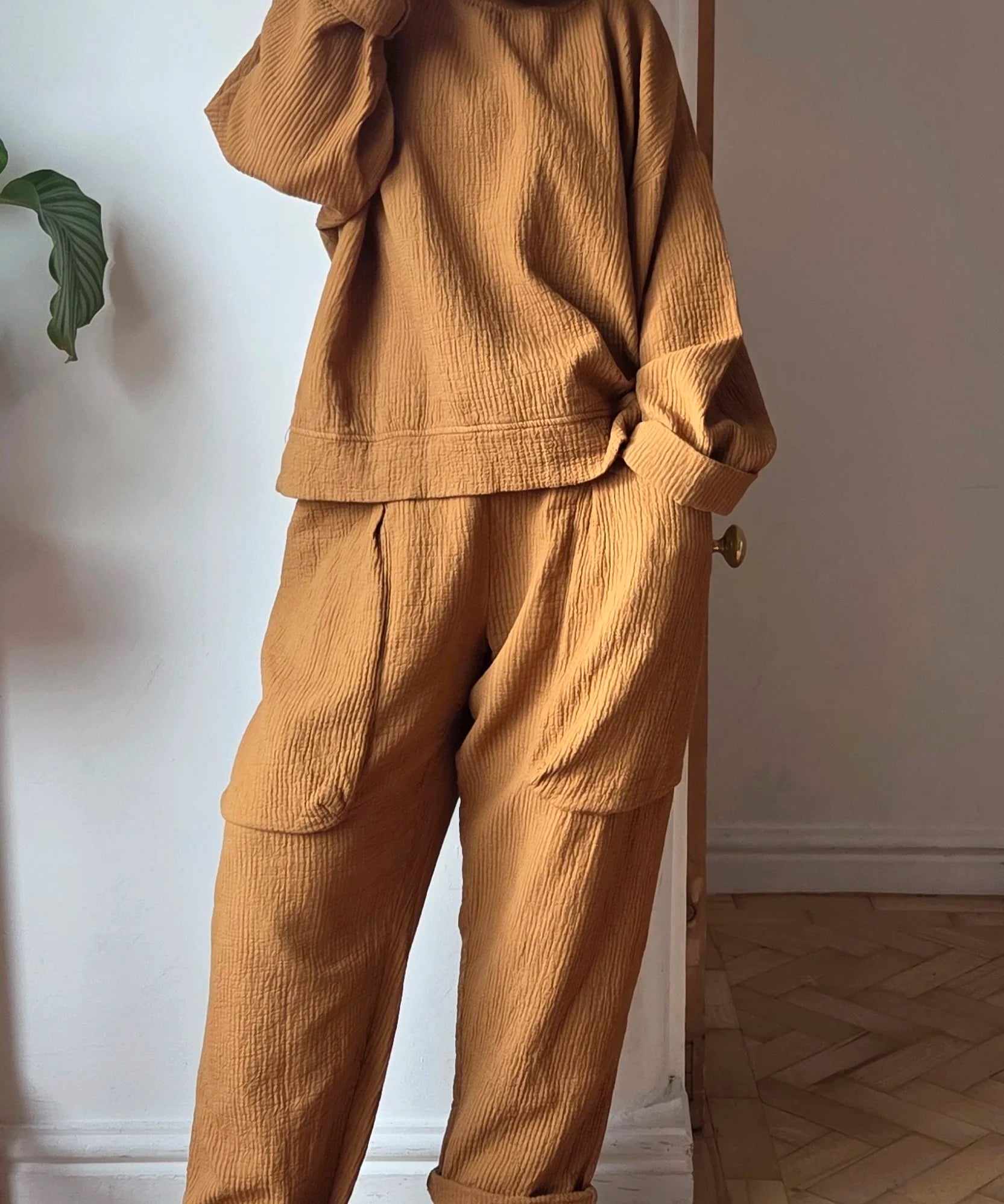 Waffle cotton trousers