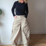 Wide leg cargo trousers
