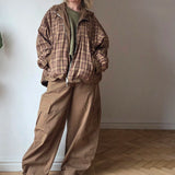 Wide leg cargo trousers