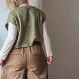 Wide leg cargo trousers