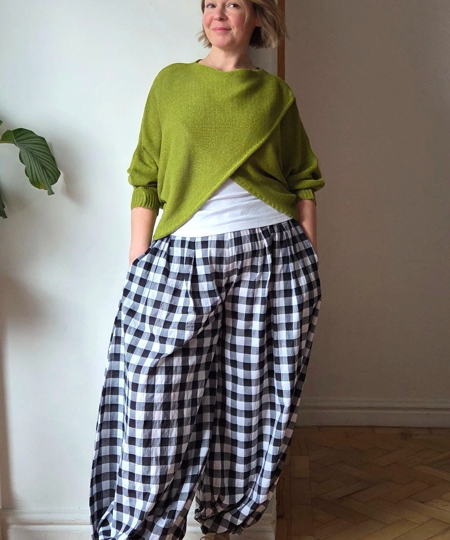 Gingham balloon trousers