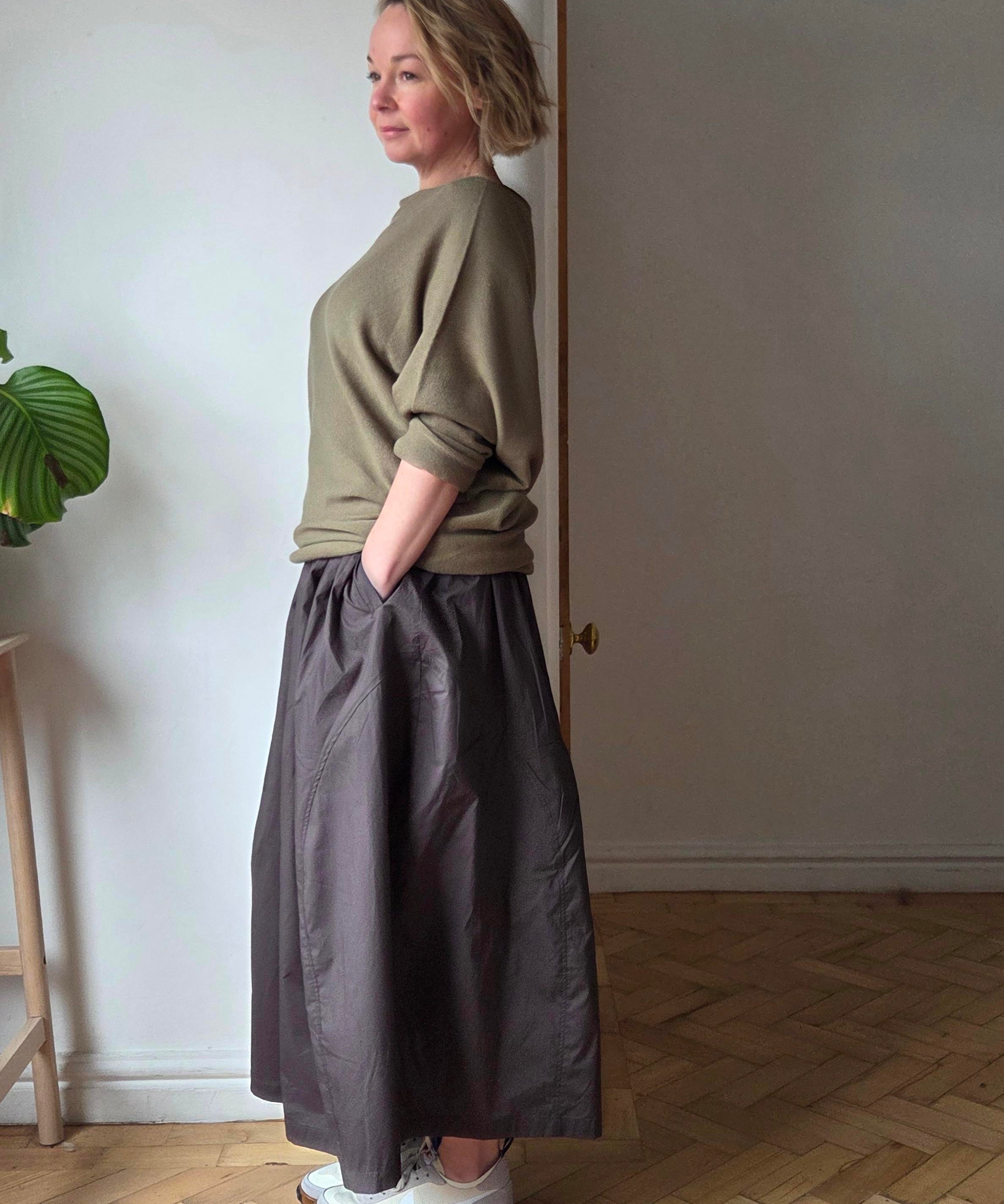 Tilted asymmetric jumper