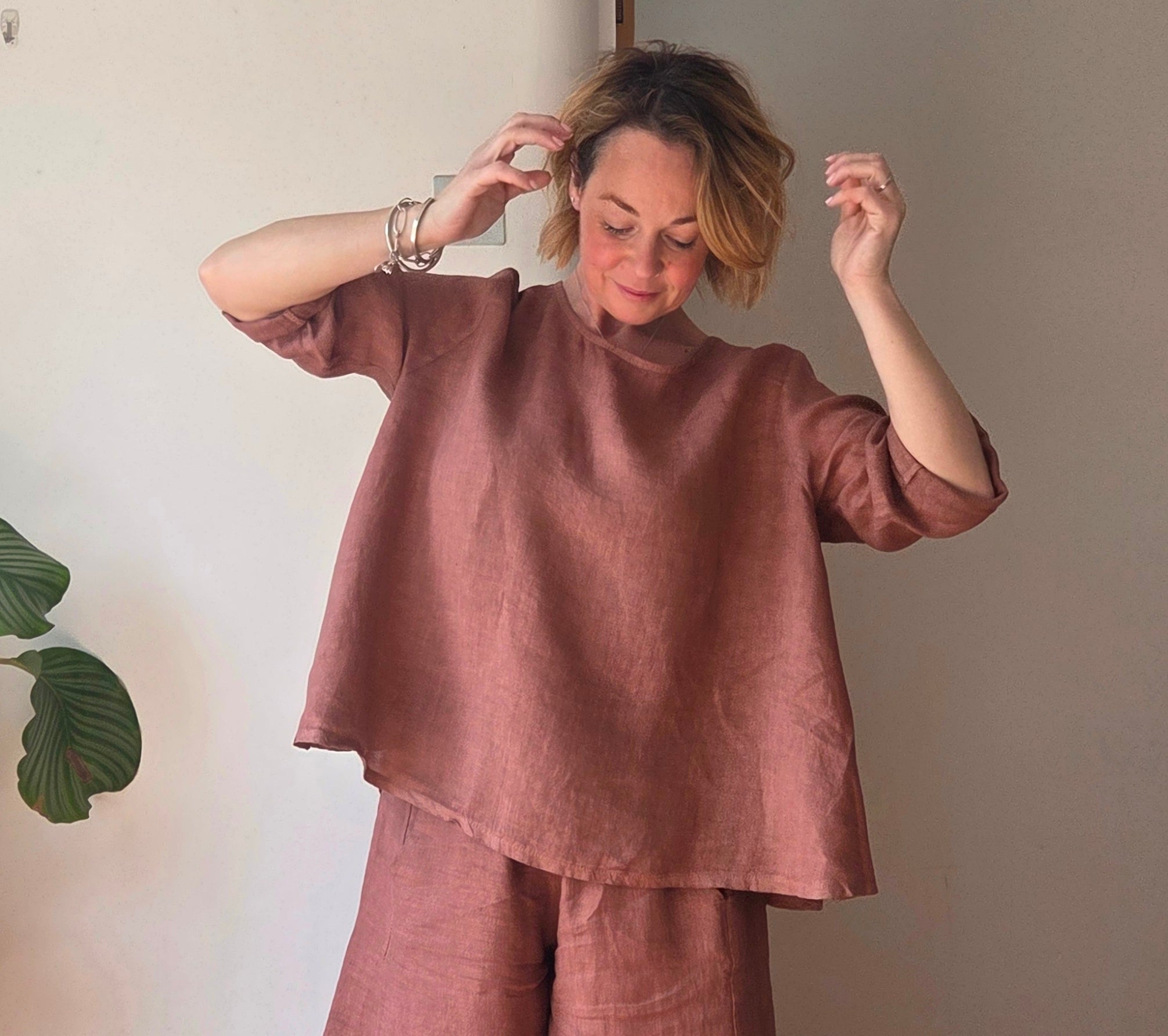 Ara linen top