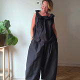 Lila Barrel Trousers
