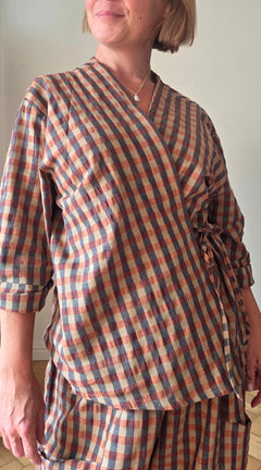Anni Checked Wrap Top