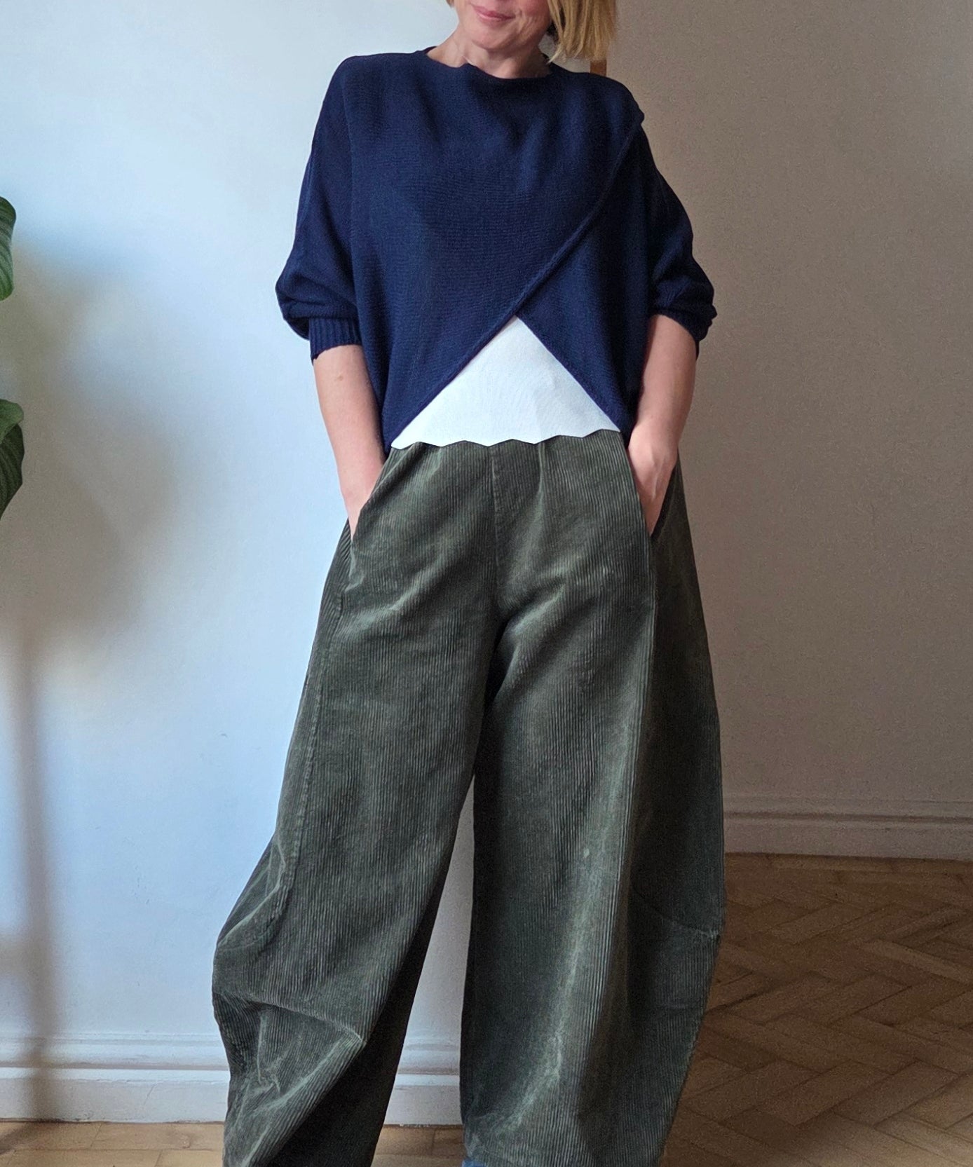 Big Cord Barrel Trousers