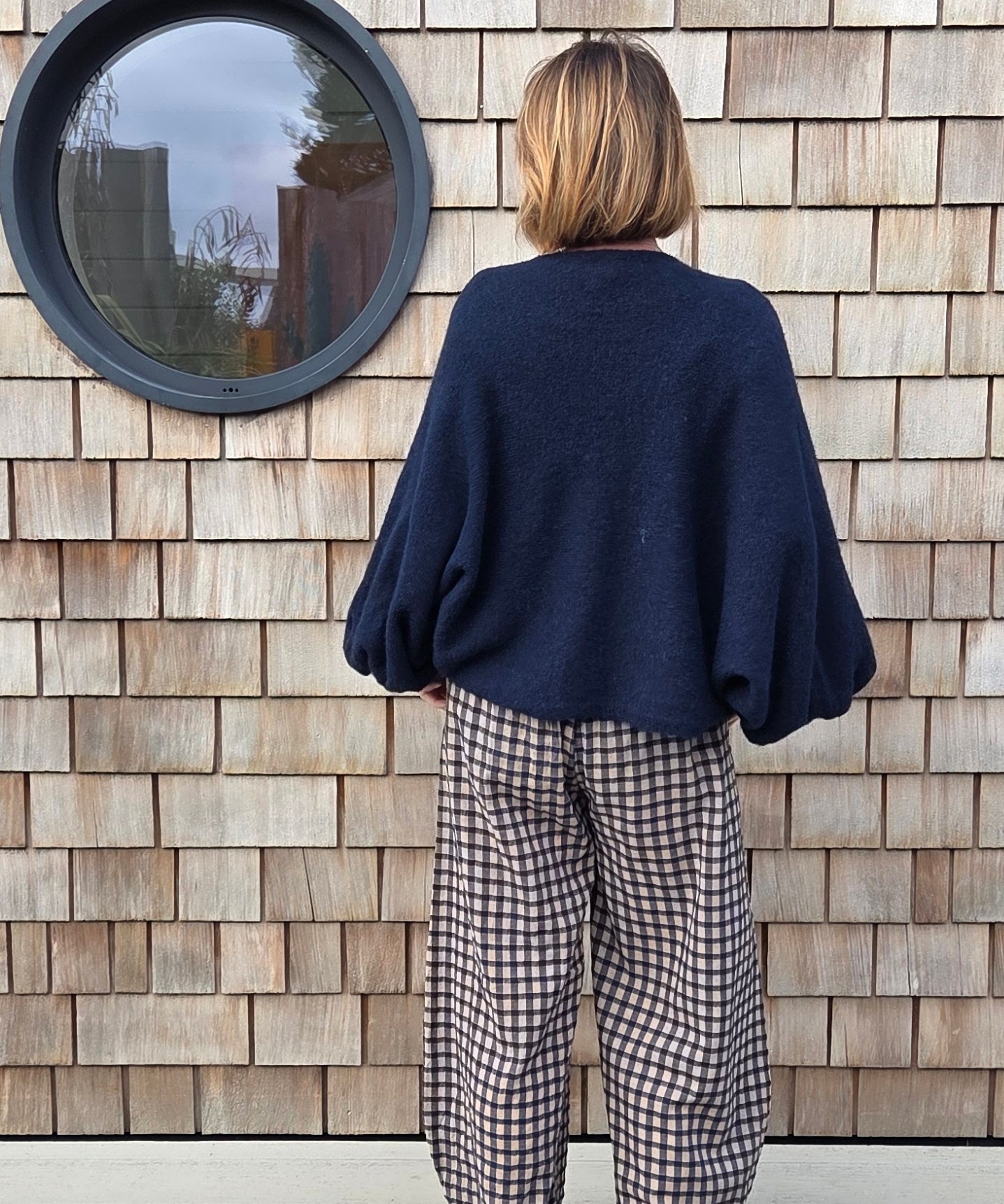Anni .2 Check Barrel Leg Trousers