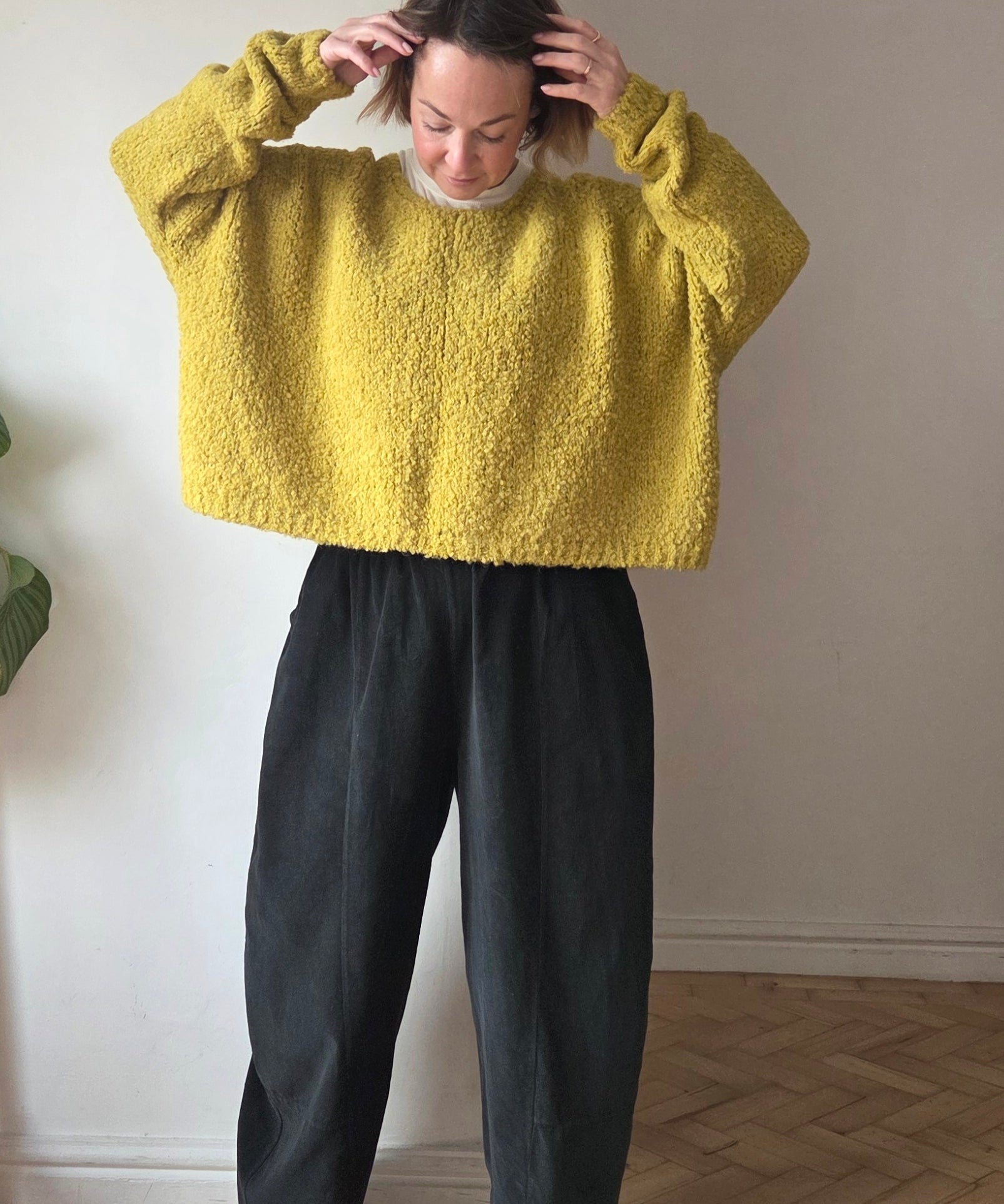 Needle Cord Barrel Trousers