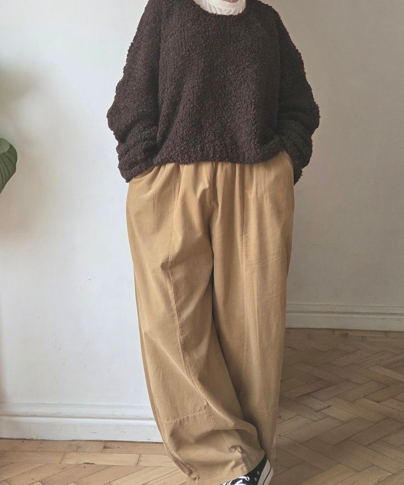 Needle Cord Barrel Trousers